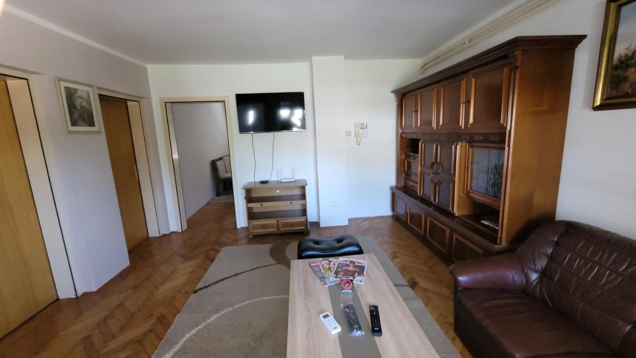 Apartman Progresso Valjevo Esterno foto