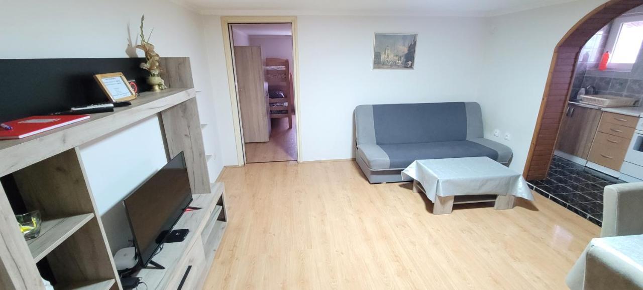 Apartman Progresso Valjevo Esterno foto